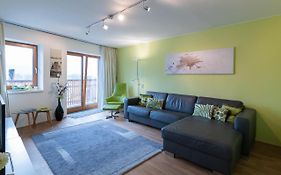 Lake View Apartment
